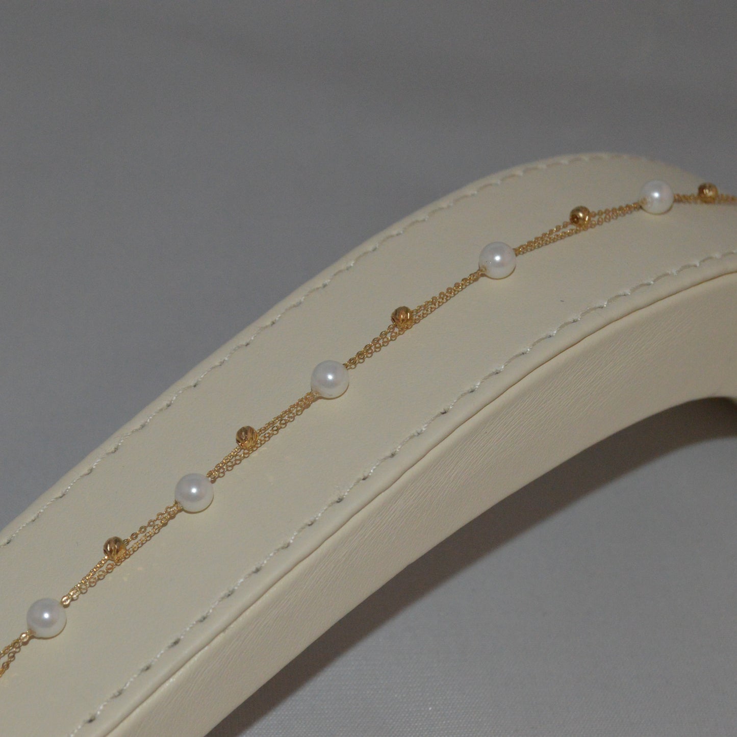 Gold balls Pearl Bracelet