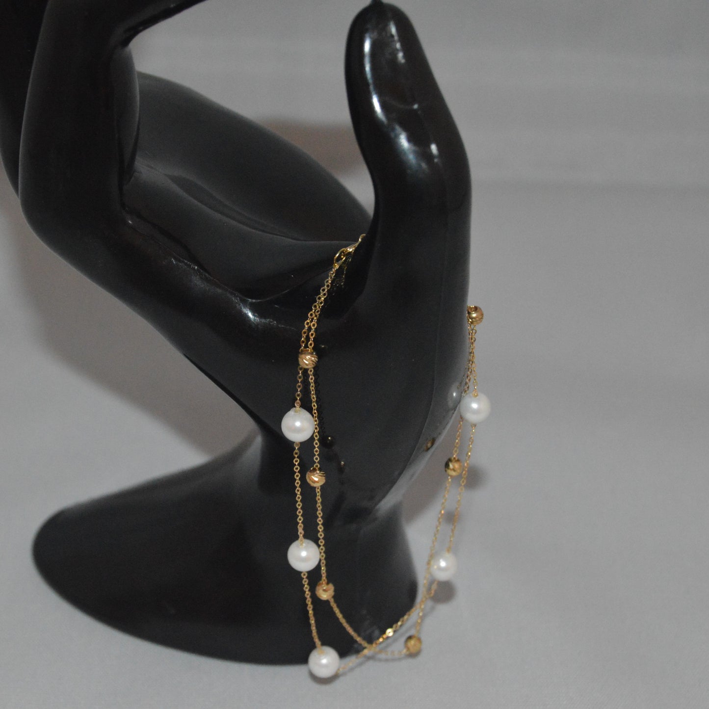 Gold balls Pearl Bracelet