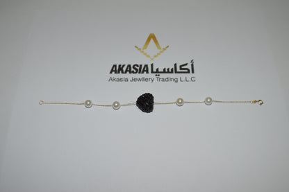 Heart P Bracelet – 18K gold bracelet, Akasia Jewellery Dubai